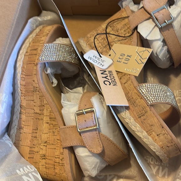 NWT Madden NYC Women's Wide Width Embellished Cork Heels - Picture 6 of 9